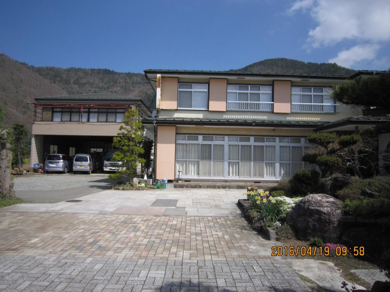 Minshuku Kobayashi Hotel Narusawa Exterior photo
